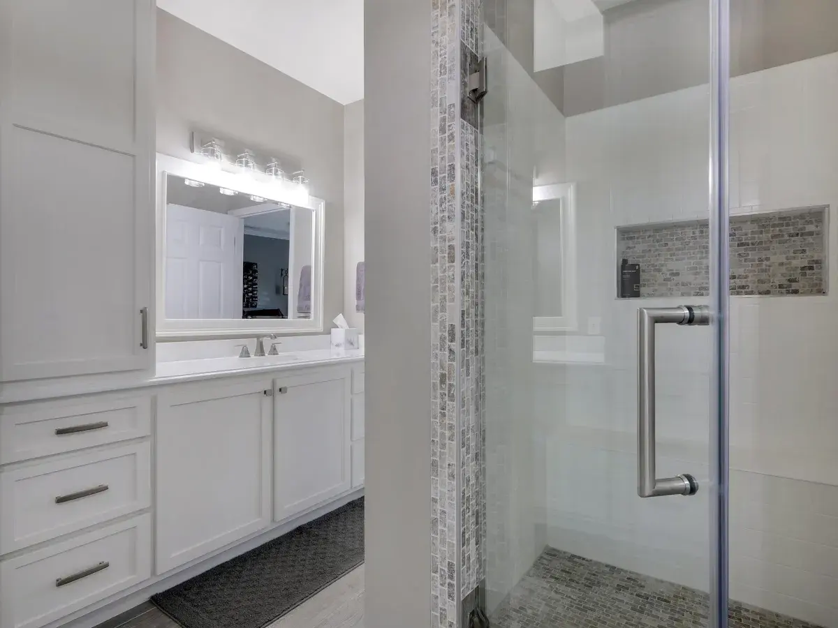 BATHROOM REMODELING