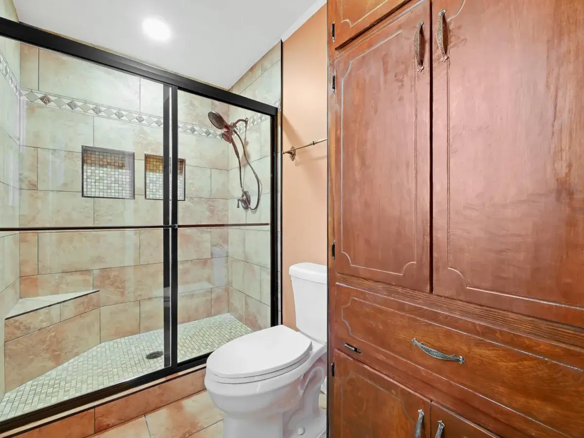 BATHROOM REMODELING
