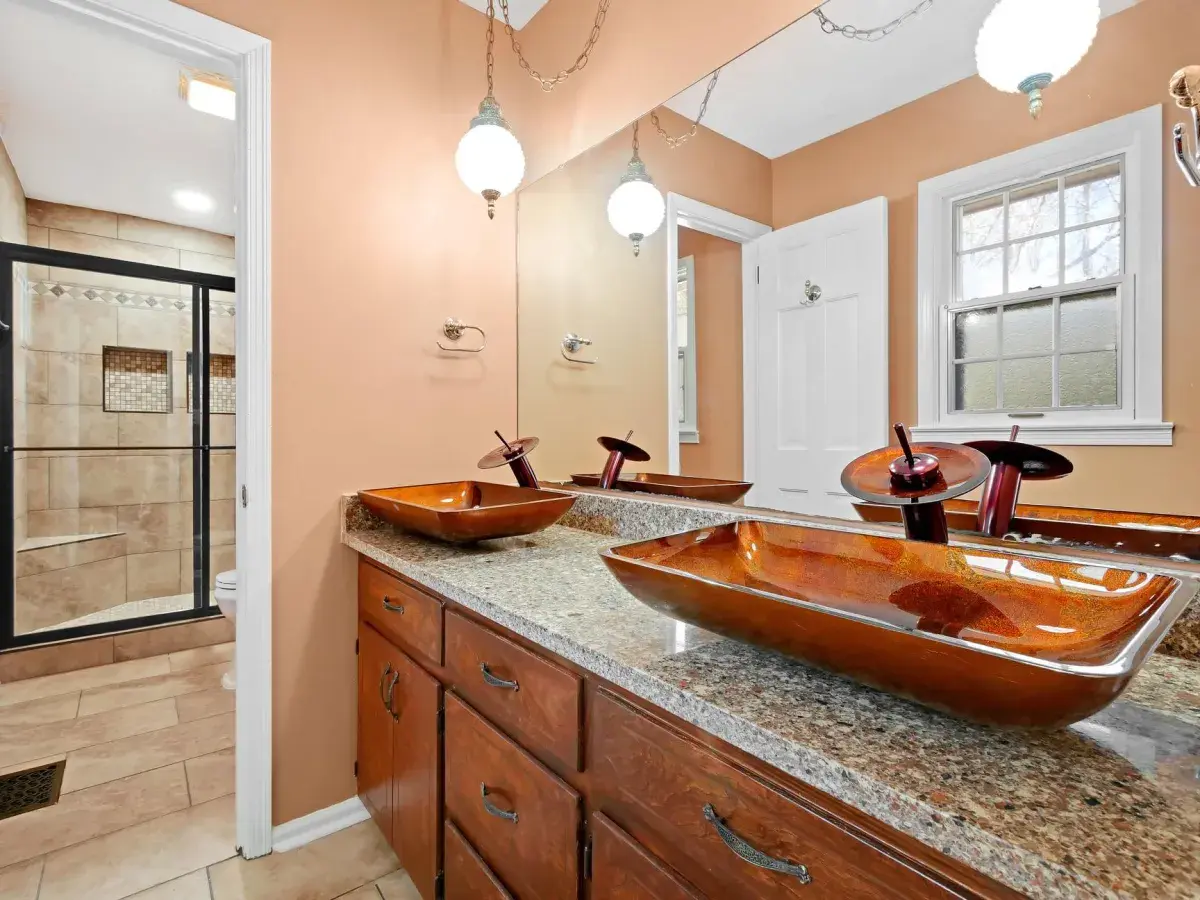 BATHROOM REMODELING